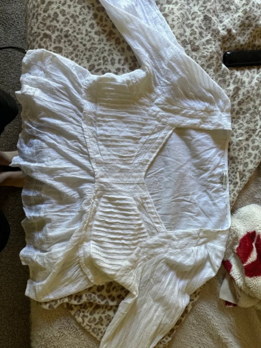 White whimsy top